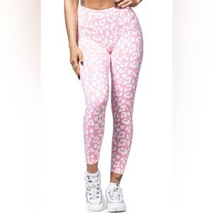 Ryderwear Instincts Scrunch Bum Pink and White Leopard Print Leggings